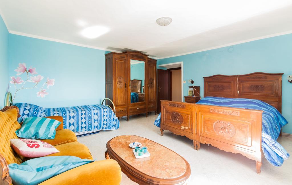 Bed And Breakfast Val D'Oche Castel Boglione Δωμάτιο φωτογραφία